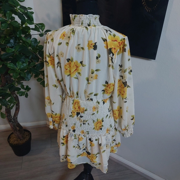 Speed Control Beautiful Floral Design Mini Longsleeve Dress Size XL - Picture 15 of 16